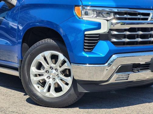 Glacier Blue Metallic 2022 Chevrolet Silverado 1500 LTZ