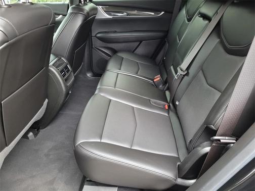 2024 Cadillac XT5 Sport