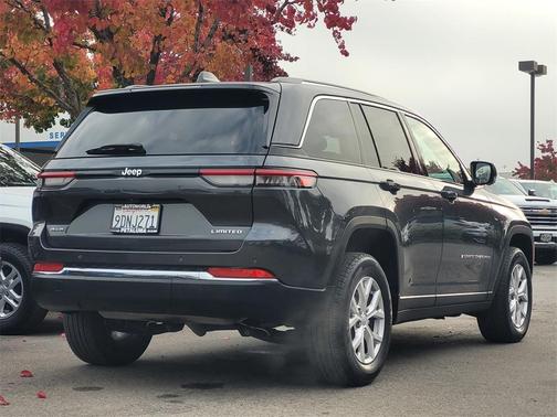 2022 Jeep Grand Cherokee Limited