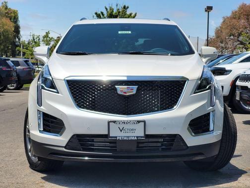Crystal White 2026 Cadillac XT5 Sport
