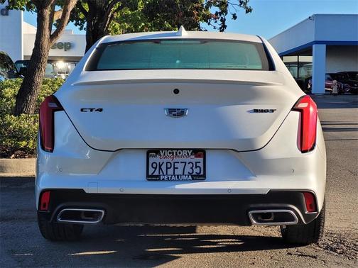 2024 Cadillac CT4 Luxury