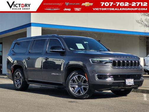 2023 Jeep Wagoneer L Base
