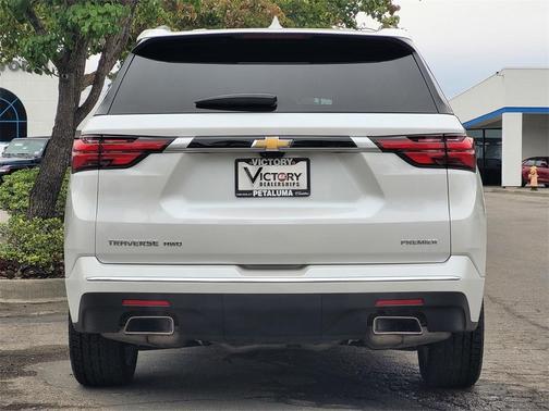 2023 Chevrolet Traverse Premier