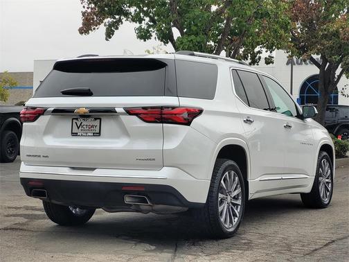 2023 Chevrolet Traverse Premier