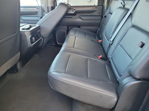 2025 Chevrolet Silverado 3500 LTZ