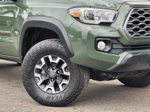2022 Toyota Tacoma TRD Off Road