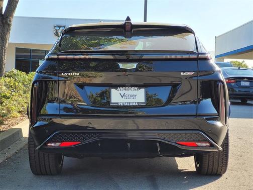 2026 Cadillac LYRIQ V