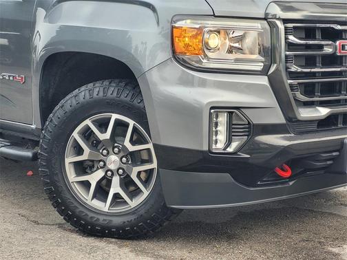 2022 GMC Canyon AT4 w/Leather