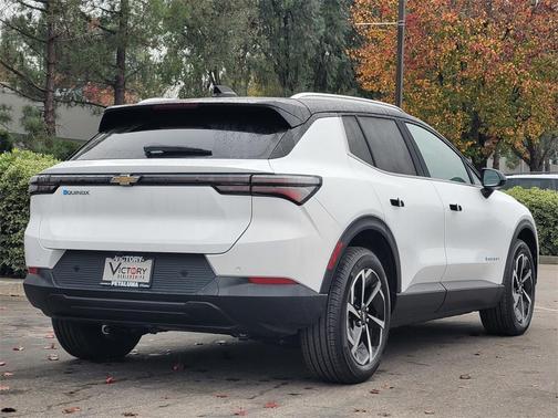 2026 Chevrolet Equinox EV LT 2