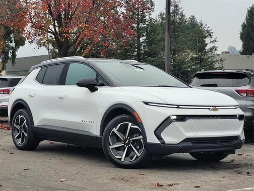 2026 Chevrolet Equinox EV LT 2