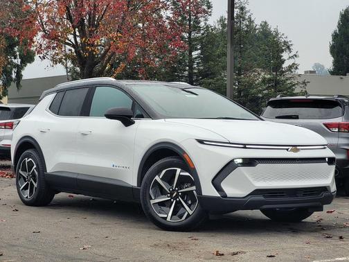 2026 Chevrolet Equinox EV LT 2