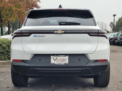 2026 Chevrolet Equinox EV LT 2