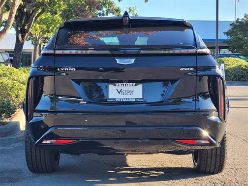 2026 Cadillac LYRIQ Premium Sport