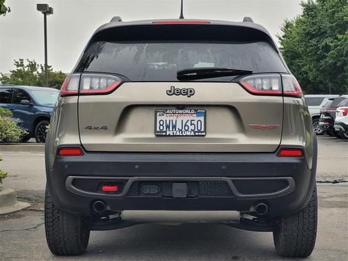 2021 Jeep Cherokee Trailhawk