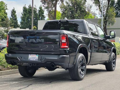 Diamond Black 2025 RAM 1500 Big Horn/Lone Star