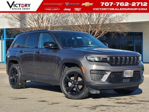 2023 Jeep Grand Cherokee Altitude