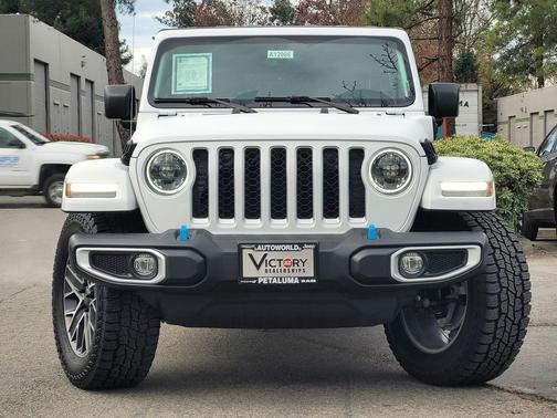 2023 Jeep Wrangler 4xe Sahara