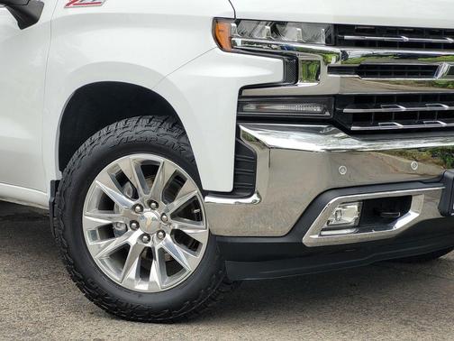 Summit White 2022 Chevrolet Silverado 1500 Limited LTZ