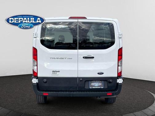 2022 Ford Transit-250 Base