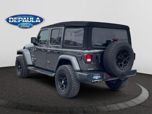 2022 Jeep Wrangler Unlimited Sahara