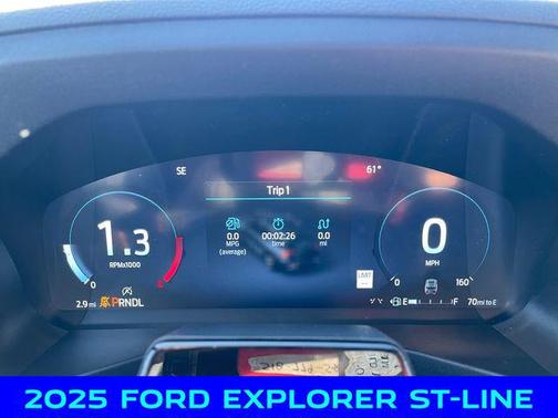 2025 Ford Explorer ST-Line