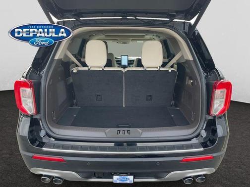 2022 Ford Explorer Platinum