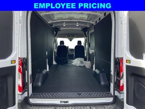 Oxford White 2026 Ford Transit-250 148 WB Medium Roof Cargo