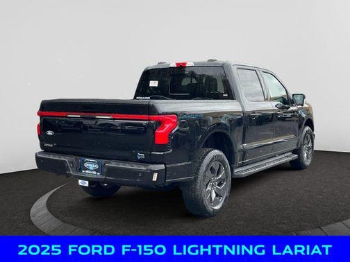2025 Ford F-150 Lightning LARIAT