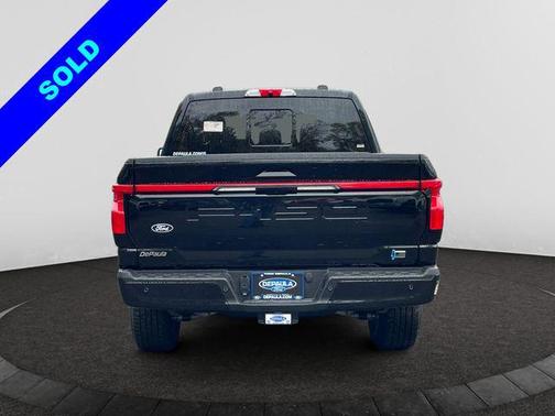 2025 Ford F-150 Lightning LARIAT