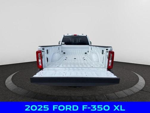 2025 Ford F-350 XL