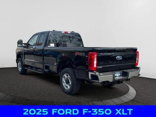 2025 Ford F-350 XLT