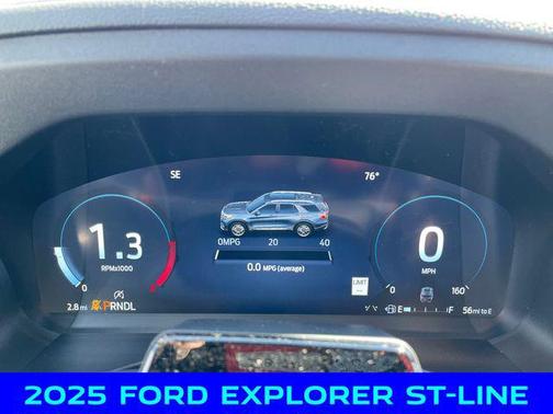 2025 Ford Explorer ST-Line