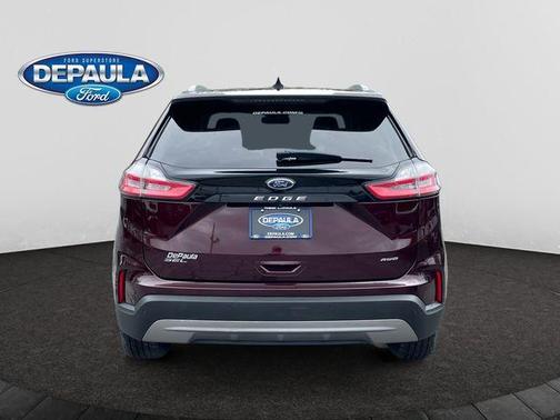 Burgundy 2022 Ford Edge SEL