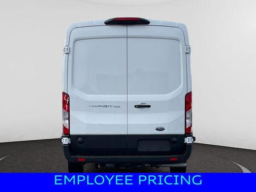 2025 Ford Transit-250 148 WB Medium Roof Cargo