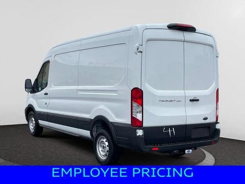 2025 Ford Transit-250 148 WB Medium Roof Cargo