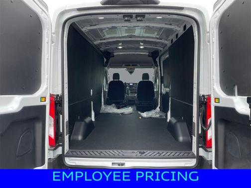 2025 Ford Transit-250 148 WB Medium Roof Cargo