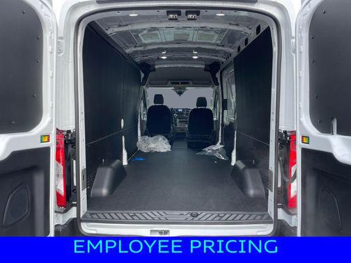 2025 Ford Transit-250 148 WB Medium Roof Cargo