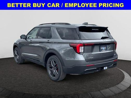 Gray Metallic 2026 Ford Explorer ST-Line