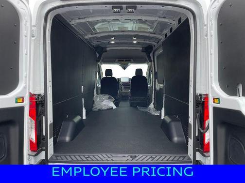 2025 Ford Transit-250 148 WB Medium Roof Cargo