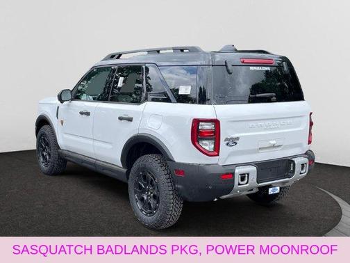 Oxford White 2026 Ford Bronco Sport Badlands
