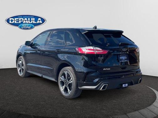 2022 Ford Edge ST