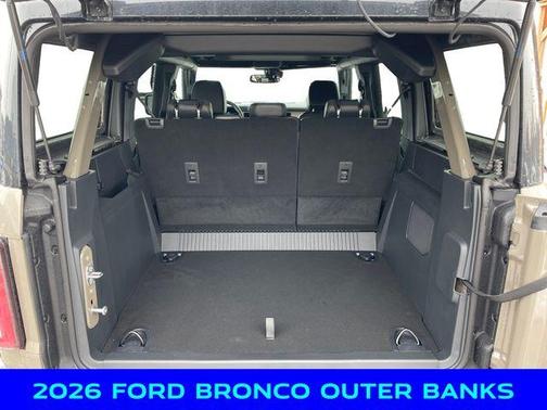 2026 Ford Bronco Outer Banks