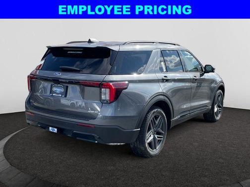 Gray 2026 Ford Explorer ST-Line