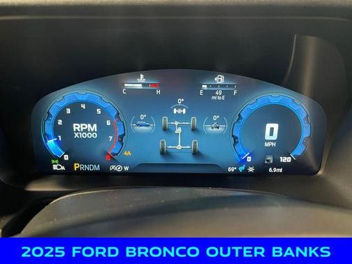2025 Ford Bronco Outer Banks