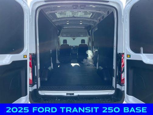 2025 Ford Transit-250 148 WB Medium Roof Cargo