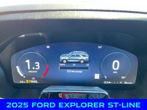 2025 Ford Explorer ST-Line