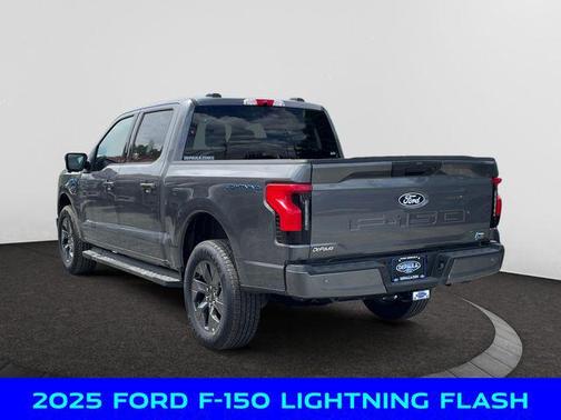 2025 Ford F-150 Lightning Flash