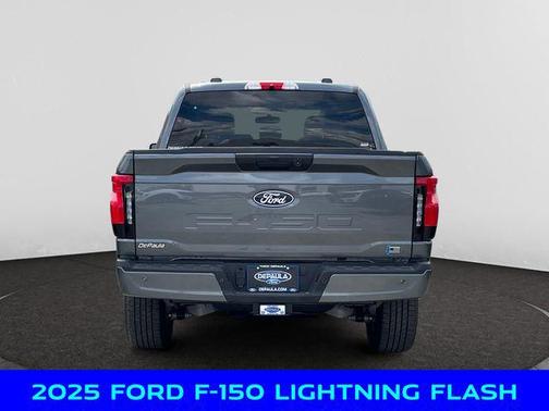 2025 Ford F-150 Lightning Flash