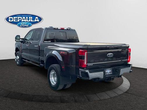 2024 Ford F-350 Lariat Super Duty