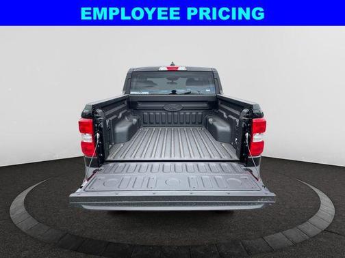 Shadow 2026 Ford Maverick XLT